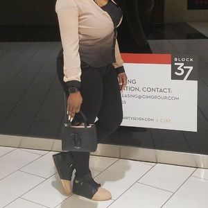 Rare Jordan 1 with matching blouse